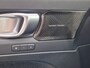 Volvo XC40 2.0 B4 Inscription Pano | 360 Cam | LOUNGE en SEAT PACK