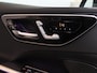 Mercedes-Benz C-klasse Estate 300e Business Solution AMG | Panoramaschuifdak | Night | Trekhaak | 360° camera | DISTRONIC