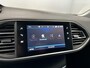 Peugeot 308 SW 1.2 PureTech Blue Lease Premium PANO TREKHAAK