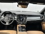 Volvo V90 2.0 T8 AWD Momentum / Navigatie / Climate Control / Cruise Control Adaptief / Achterklep Elektrisch / Trekhaak 2100 KG Trekgewicht / Lederen bekleding /