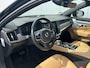 Volvo V90 2.0 T8 AWD Momentum / Navigatie / Climate Control / Cruise Control Adaptief / Achterklep Elektrisch / Trekhaak 2100 KG Trekgewicht / Lederen bekleding /