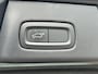 Volvo V90 2.0 T8 AWD Momentum / Navigatie / Climate Control / Cruise Control Adaptief / Achterklep Elektrisch / Trekhaak 2100 KG Trekgewicht / Lederen bekleding /