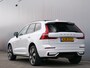 Volvo XC60 2.0 T6 350pk Plug-in hybrid AWD Ultimate Dark Navigatie / 20 inch / Camera / Pano-dak