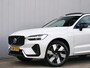 Volvo XC60 2.0 T6 350pk Plug-in hybrid AWD Ultimate Dark Navigatie / 20 inch / Camera / Pano-dak