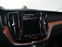 Volvo XC60 2.0 T6 350pk Plug-in hybrid AWD Ultimate Dark Navigatie / 20 inch / Camera / Pano-dak