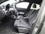 Audi Q3 35 TFSI S edition | 19'' LM velgen | Ambianceverlichting | Verwarmde voorstoelen | Camera | Apple Carplay / Android Auto | Assistentie pakket |