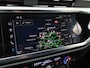 Audi Q3 35 TFSI S edition | 19'' LM velgen | Ambianceverlichting | Verwarmde voorstoelen | Camera | Apple Carplay / Android Auto | Assistentie pakket |