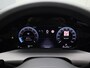 Volkswagen Golf 1.5eTSI/150PK R-Line Blackstyle DSG · NIEUW MODEL · Panoramadak · Camera + Parkeersensoren · Stoel- & stuurverwarming · Garantie tot november 2026