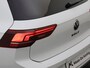 Volkswagen Golf 1.5eTSI/150PK R-Line Blackstyle DSG · NIEUW MODEL · Panoramadak · Camera + Parkeersensoren · Stoel- & stuurverwarming · Garantie tot november 2026