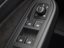 Volkswagen Golf 1.5eTSI/150PK R-Line Blackstyle DSG · NIEUW MODEL · Panoramadak · Camera + Parkeersensoren · Stoel- & stuurverwarming · Garantie tot november 2026