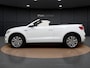 Volkswagen T-Roc Cabrio 1.5 TSI 150PK R-Line DSG | Camera | Stoelverwarming | Navi | 18" | Apple CarPlay | Side Assist |