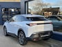 Peugeot 3008 1.2 Hybrid 145 PK Allure € 8000,- DEMO VOORDEEL | Bouwjaar 2025 | Automaat | AGR Stoelen met verwarming | Panorama Navigatie | Keyless Entry | Stoel & Stuur Verwarming | 360 Graden Camera | Dodehoek detectie | Climate Control | LED Verlichting | 19 Inch Lichtmetalen Velgen | Camera | Half Lederen bekleding |