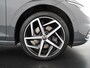 Volkswagen Golf 1.4 eHybrid Style | Schuifdak | Camera | 18'' Dallas | Zondag Open!