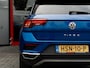 Volkswagen T-Roc 2.0 TSI 4Motion Sport | Navigatie | Stoelverwarming | Stuurwiel Verwarmd | Camera | Adaptieve Cruise Control | Climate Control | Metallic Lak | 17'' Lichtmetalen Velgen | Black Optic |
