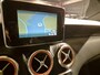 Mercedes-Benz A-klasse 180 Ambition - AMG Pakket - Clima - Cruise - Navigatie - Stoelverwarming