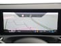 Mercedes-Benz A-klasse 180 AMG Line Night Pakket Automaat Panoramadak 19 inch Keyless Sfeerverlichting Burmester Carplay Navigatie Camera Half Leder Stoelverwarming NAP! Dealer onderhouden!
