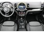 MINI Countryman Mini 1.5 Cooper Chili- Nederlandse Auto - Panormadak Sport Stoelen - Groot Navigatie - Harman Cardon - Keyless entry