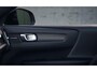 Volvo EX40 252PK Single Motor Extended Range 82 kWh Plus Black Edition/ Lounge Pakket / Panoramadak / Extra getint glas / Nubuck bekleding