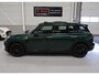 MINI Clubman Mini 1.5 One Automaat Panoramadak Harman/Kardon Navigatie App connect Airco-ecc Stoelverwarming British Racing Green Dealer onderhouden Cruise control