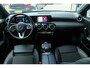 Mercedes-Benz A-klasse 180 BUSINESS SOLUTION AUT. | ORIG. NL | WIDESCREEN | TREKHAAK | CARPLAY | CAMERA | LED | STOELVERW.