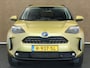 Toyota Yaris Cross 1.5 Hybrid Executive ORIGINEEL NEDERLANDSE AUTO - TREKHAAK 750KG GEREMD TREKGEWICHT - HEAD-UP DISPLAY - PARKEERSENSOREN VOOR EN ACHTER - JBL GELUIDSINSTALLATIE - STOEL VERWARMING - DRAADLOZE OPLADER - DODEHOEK DETECTIE