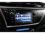 Toyota Auris Touring Sports 1.8 Hybrid Lease Exclusive, AUTOMAAT | DEELS LEER | PANORAMADAK | TREKHAAK | STOELVERWARMING