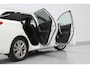 Toyota Auris Touring Sports 1.8 Hybrid Lease Exclusive, AUTOMAAT | DEELS LEER | PANORAMADAK | TREKHAAK | STOELVERWARMING