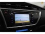Toyota Auris Touring Sports 1.8 Hybrid Lease Exclusive, AUTOMAAT | DEELS LEER | PANORAMADAK | TREKHAAK | STOELVERWARMING