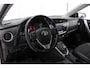 Toyota Auris Touring Sports 1.8 Hybrid Lease Exclusive, AUTOMAAT | DEELS LEER | PANORAMADAK | TREKHAAK | STOELVERWARMING