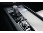 Volvo XC60 2.0 Recharge T6 AWD R-Design Panorama dak / Head-Up / Harman Kardon / 360 camera / Adaptieve cruise /
