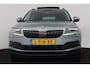 Skoda Karoq 1.5 TSI ACT Style Business (PANORAMADAK, CRUISE ADAPTIEF, PARKEERSENSOREN, STOELVERWARMING, NAVIGATIE, AUTOMAAT)