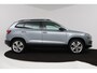 Skoda Karoq 1.5 TSI ACT Style Business (PANORAMADAK, CRUISE ADAPTIEF, PARKEERSENSOREN, STOELVERWARMING, NAVIGATIE, AUTOMAAT)