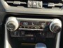Toyota RAV4 2.5 HYBRID AWD BI-TONE 4S-BANDEN STOELVERW NAVI APPLE/ANDROID EL-ACHTERKLEP KEYLESS PARK-SENSOREN CAMERA 18''LM-VELGEN EL-STOEL