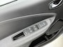 Renault Zoe R135 Intens 135Pk 52 kWh (ex Accu) Huuraccu vanaf € 79,- p.m.| Navigatie | Warmtepomp | Achteruitrijcamera | Dodenhoekdetectie | Cruise & Climate Controle |