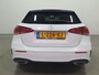 Mercedes-Benz A-klasse 180 Business Solution AMG CAMERA/PDC/NAVI/CRUISE/AIRCO/LMV