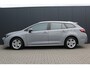 Toyota Corolla Touring Sports 1.8 Hybrid Business | Incl. 12 maanden garantie | Dealer onderhouden | Afneembare trekhaak | Cruise control | Achteruitrijcamera | Airco | Climate control | Lichtmetalen velgen | Bluetooth