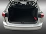 Volkswagen Golf Variant 1.0 TSI Life | Achteruitrijcamera | Keyless start | Carplay | Navigatie |