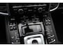 Porsche Cayenne 3.0 S E-Hybrid / Panoramadak / Camera / Luchtvering / 21'' / Leder / Keyless / Navigatie / Stoelverwarming / Cruise Control