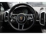 Porsche Cayenne 3.0 S E-Hybrid / Panoramadak / Camera / Luchtvering / 21'' / Leder / Keyless / Navigatie / Stoelverwarming / Cruise Control