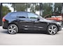 Volvo XC60 T8 455Pk AWD Ultra Dark | Luchtvering | Trekhaak | 21'' | 360 ca