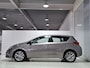 Toyota Auris 1.8 Hybrid Dynamic | 17'' LM velgen | Dealer onderhouden | Nette auto |