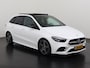 Mercedes-Benz B-klasse 180 AMG Business Solution | Trekhaak | Panoramadak | Stoelverwarming | Zondag Open!