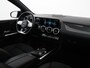 Mercedes-Benz B-klasse 180 AMG Business Solution | Trekhaak | Panoramadak | Stoelverwarming | Zondag Open!