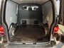 Volkswagen Transporter 2.0 TDI L2H1 DC Comfortline Dubbele Cabine Airco ECC | Elektrische deuren | Dubbele Schuifdeuren | Cruise Controle | Parkeer Sensoren |  Stoelverwarming | Leder | Xenon | NAP