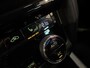 Skoda Octavia Combi 1.0 TSI Greentech Ambition Business Airco ECC | Trekhaak | Stoelverwarming | Navigatie | NAP | Cruise Control | Isofix | Parkeersensoren