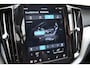 Volvo XC60 T6 350PK Automaat Plug-in Hybrid AWD Plus Dark / Adaptive Cruise control / Stoelverwarming v+a / Stuurverwarming / Elektr. achterklep  / 360 Camera / Schuifdak / Trekhaak