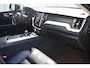 Volvo XC60 T6 350PK Automaat Plug-in Hybrid AWD Plus Dark / Adaptive Cruise control / Stoelverwarming v+a / Stuurverwarming / Elektr. achterklep  / 360 Camera / Schuifdak / Trekhaak