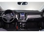Volvo V90 T6 Recharge AWD Ultra Dark - Panorama/schuifdak - IntelliSafe Assist & Surround - 360º Camera - Harman/Kardon audio - Adaptieve LED koplampen - Verwarmde voorstoelen, stuur & achterbank - Parkeersensoren voor & achter - Elektr. bedienb. voorstoelen met geheugen - Head up display - Elektr. inklapbare trekhaak - 19' LMV