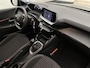 Peugeot 208 Active 75 pk | Navigatie | LED Dagrijverlichting | Airco | Cruise Control | DAB Ontvanger | Lederen Stuurwiel | Buitenspiegels Elektrisch Verstel -en Verwarmbaar | Apple Carplay/Android Auto |