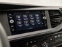 Volkswagen Transporter Kombi 2.0 TDI L1H1 Comfortline 9 Persoons (APPLE CARPLAY, TREKHAAK, PARKEERSENSOREN, GETINT GLAS, ELEK RAMEN, NIEUWE APK, NIEUWSTAAT)